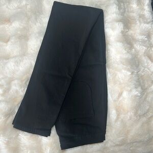 These are the Swank A Posh Superga Jeans, it’s very stretchy.